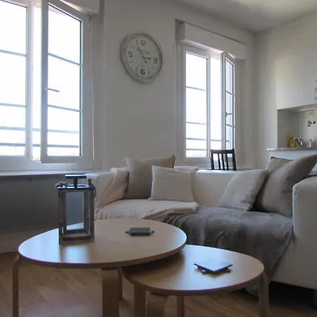 Les Gites De Claire & Antoine Апартаменты *