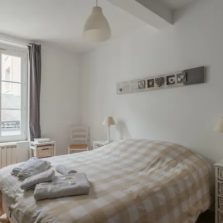 Апартаменты Les Gites De Claire & Antoine *