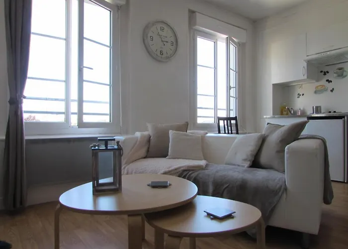 Les Gites De Claire & Antoine Apartment *