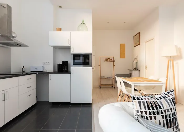 Apartment Les Gites De Claire & Antoine Honfleur